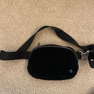 Lululemon Crossbody
